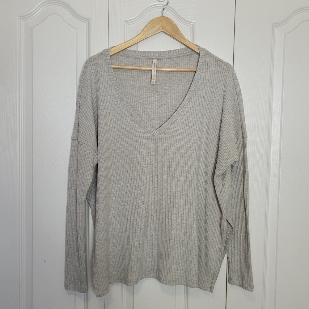 The Group Babaton Gray Knit Top